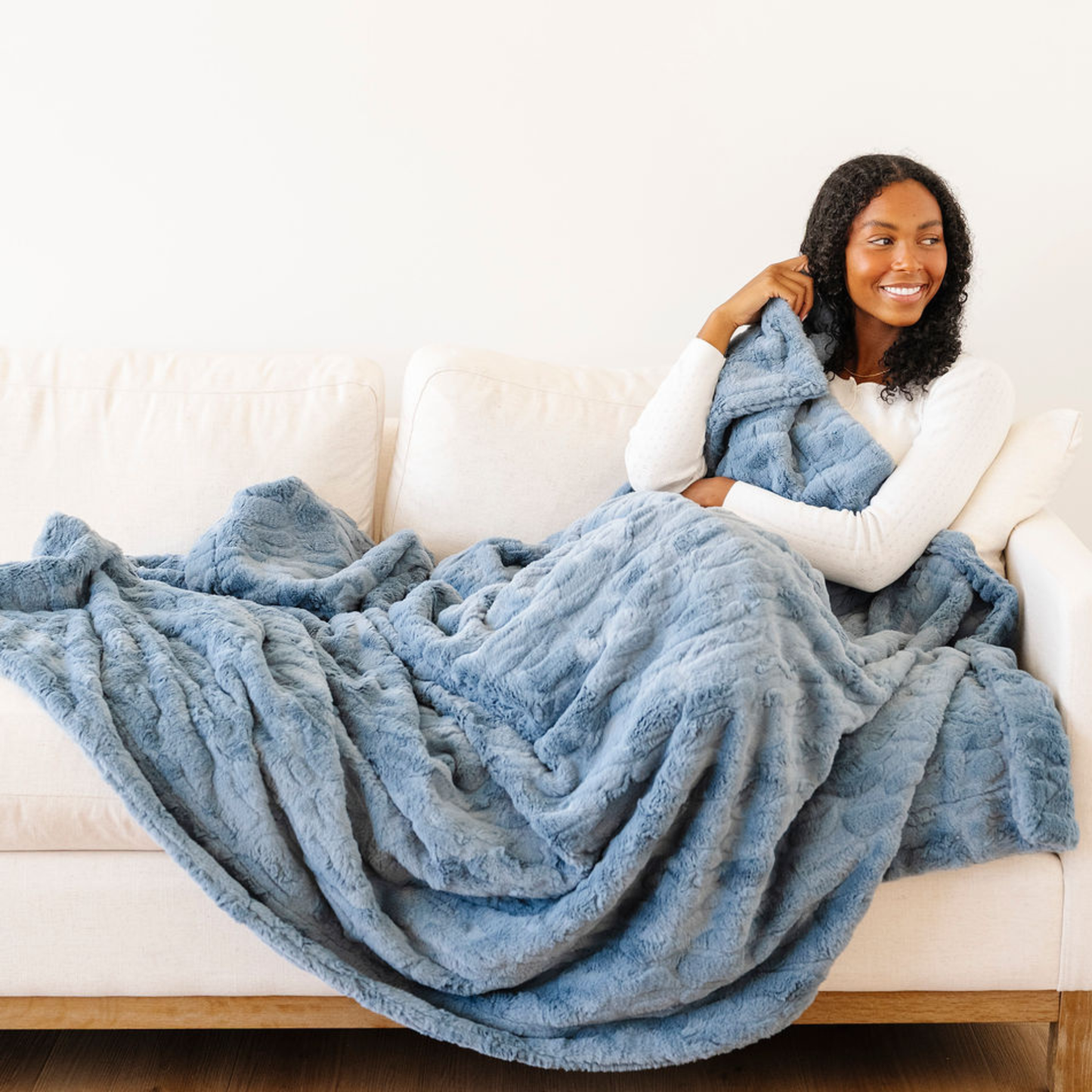 Saranoni Patterned Faux Fur XL Throw Blankets
