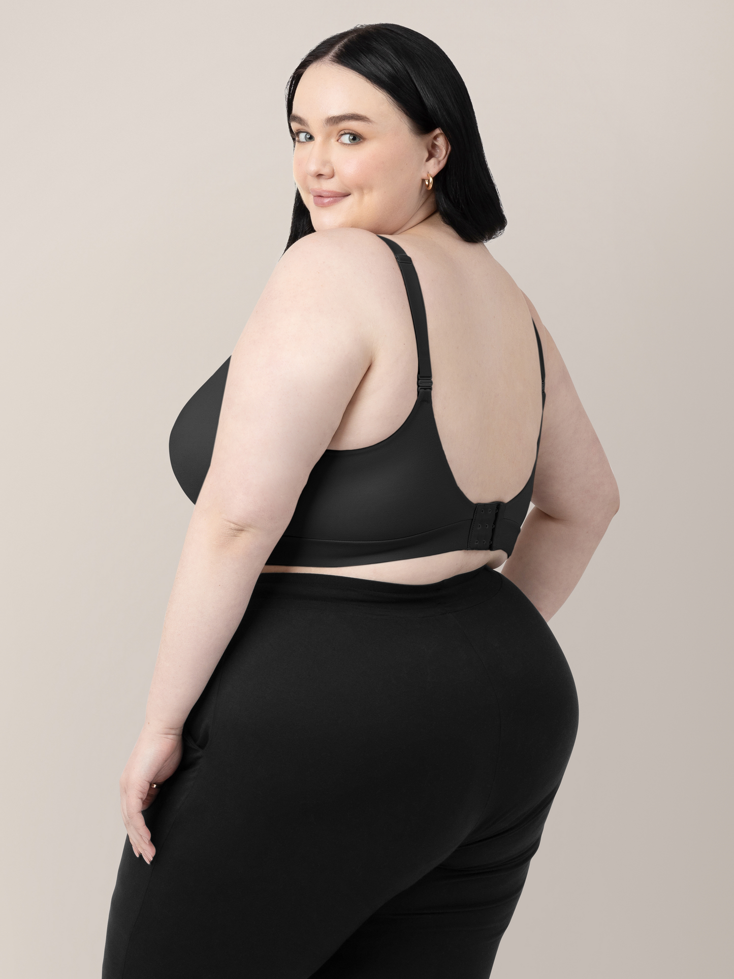 Kindred Bravely Minimalist Hands-Free Pumping & Nursing Bra Black
