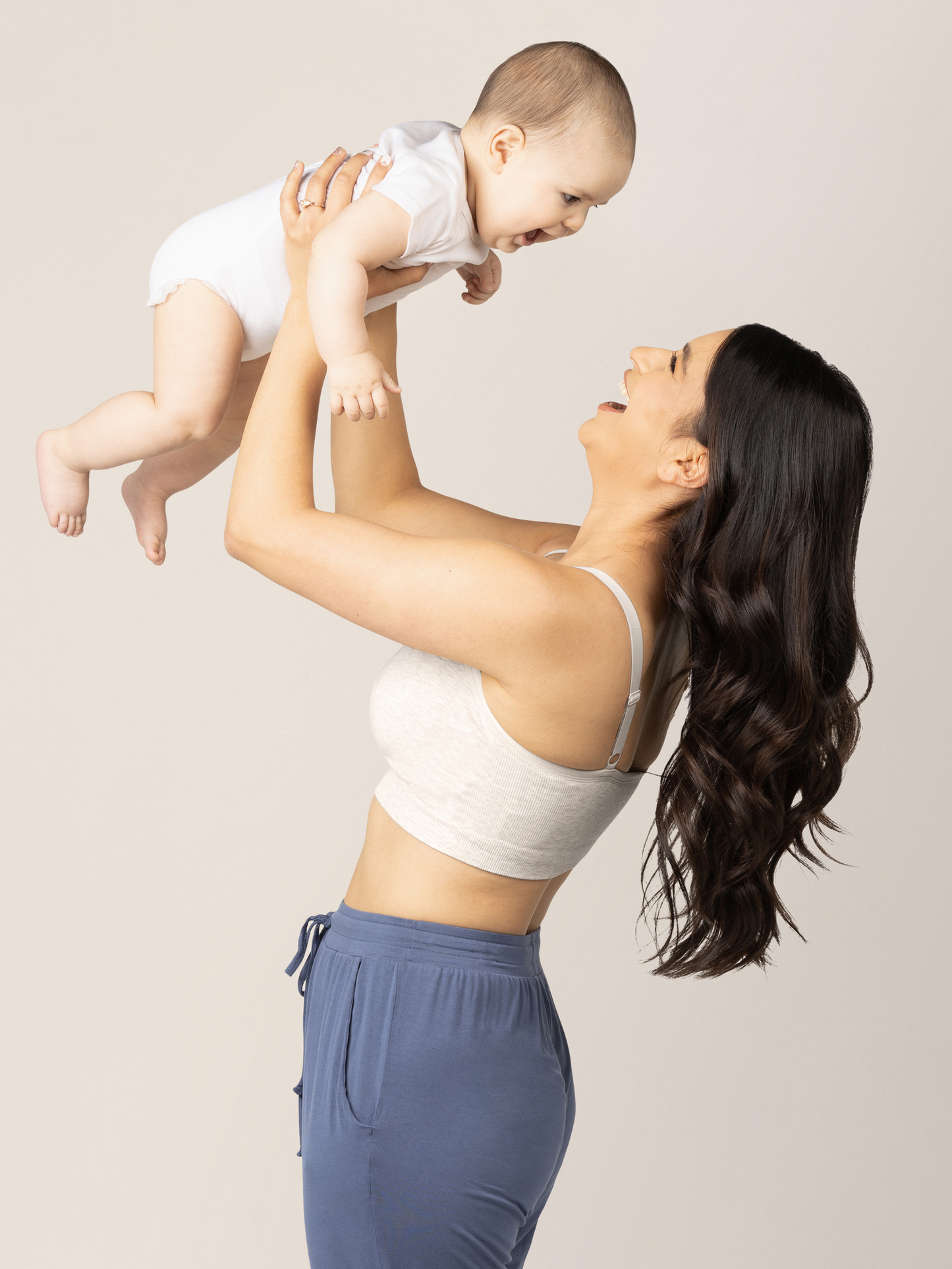 Kindred Bravely Sublime Bamboo Hands-Free Pumping Lounge & Sleep Bra Oatmeal Heather
