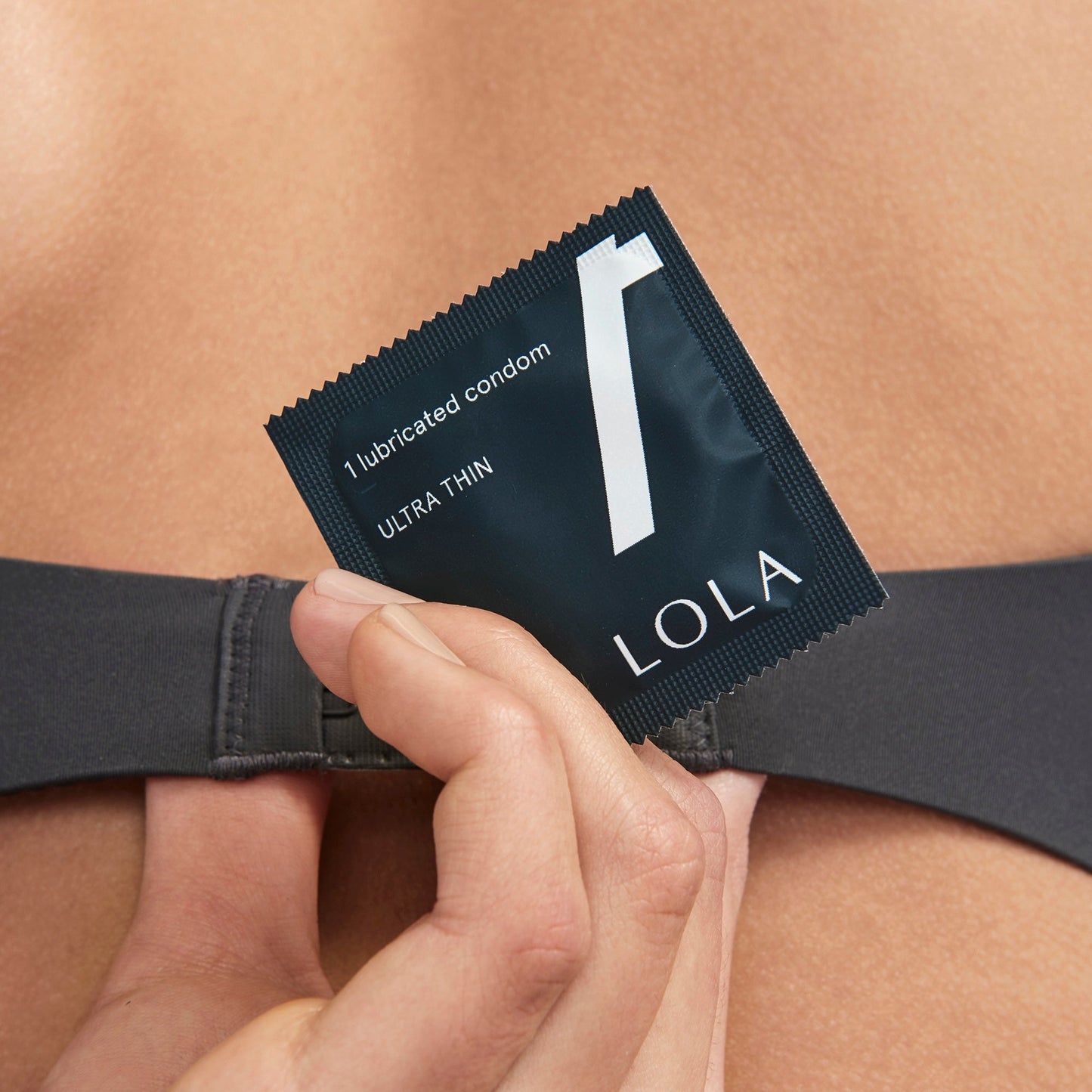 LOLA 12ct Ultra Thin Latex Condoms