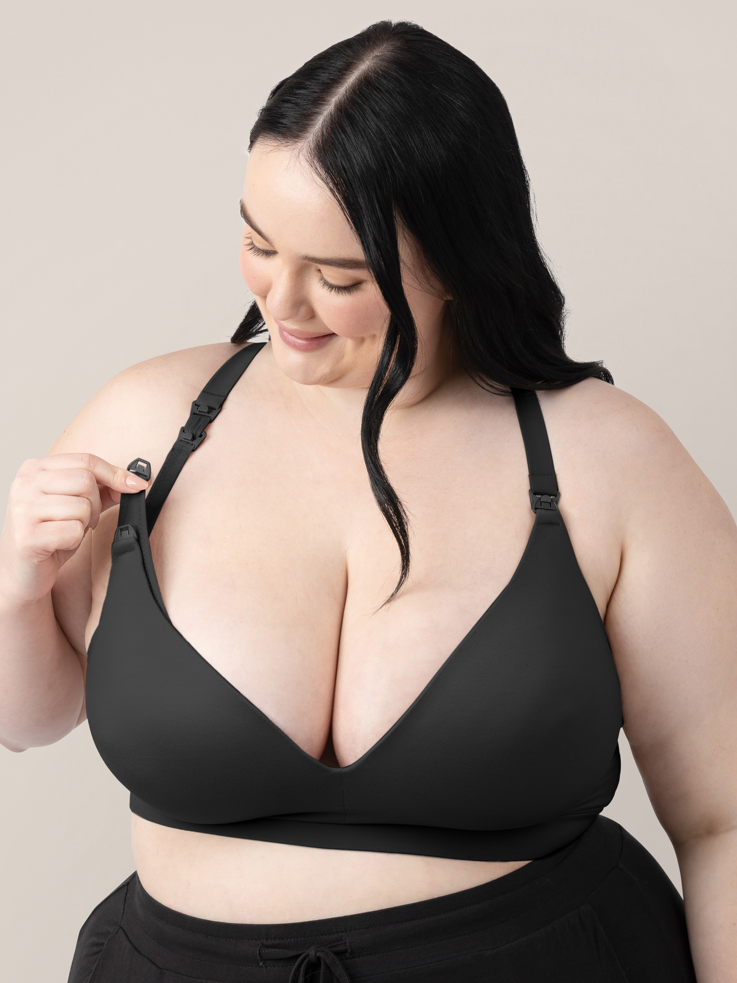 Kindred Bravely Minimalist Hands-Free Pumping & Nursing Bra Black
