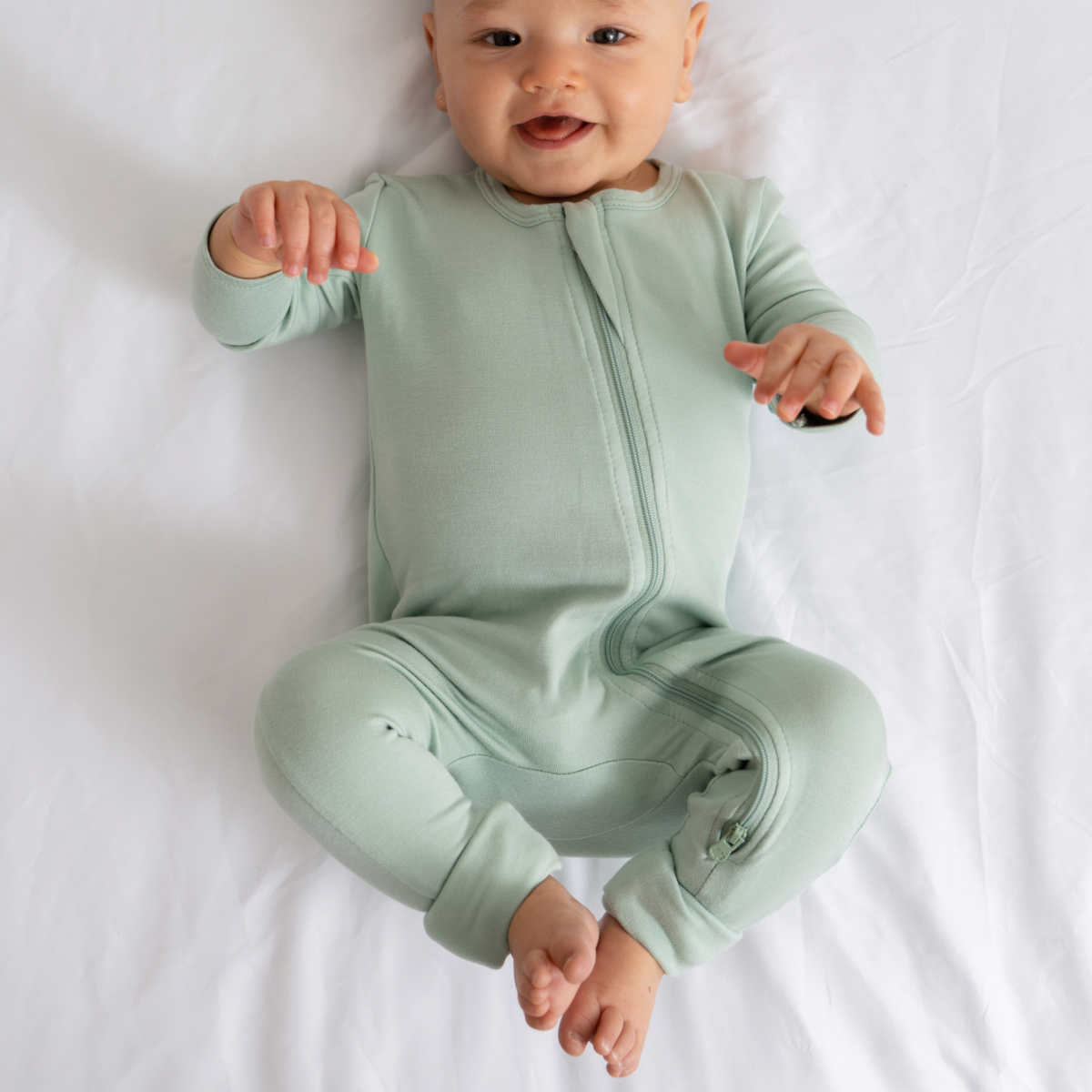 Dreamland Baby Bamboo Pajamas with DreamCuffs®