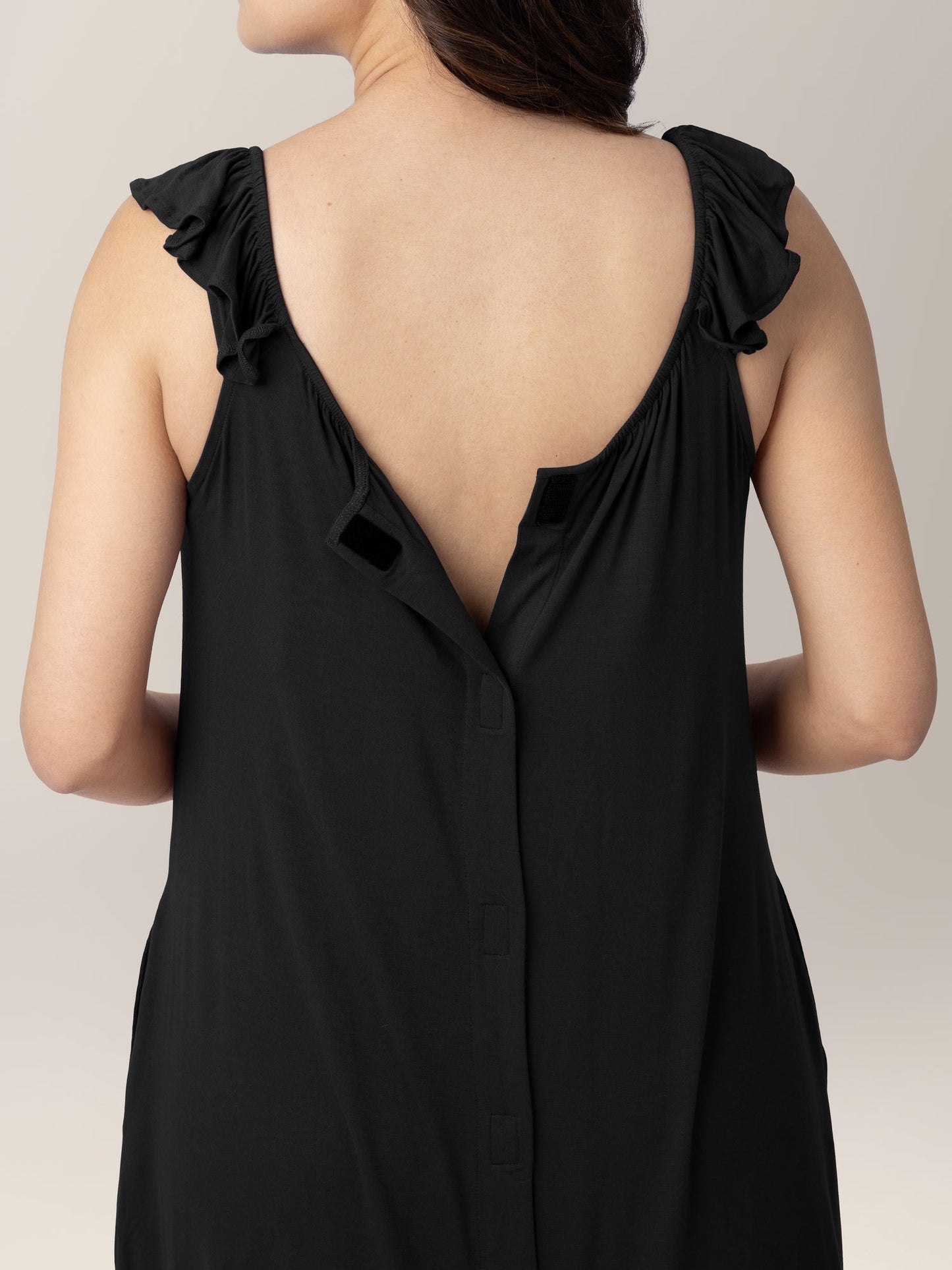 Kindred Bravely Ruffle Strap Labor & Delivery Gown Black