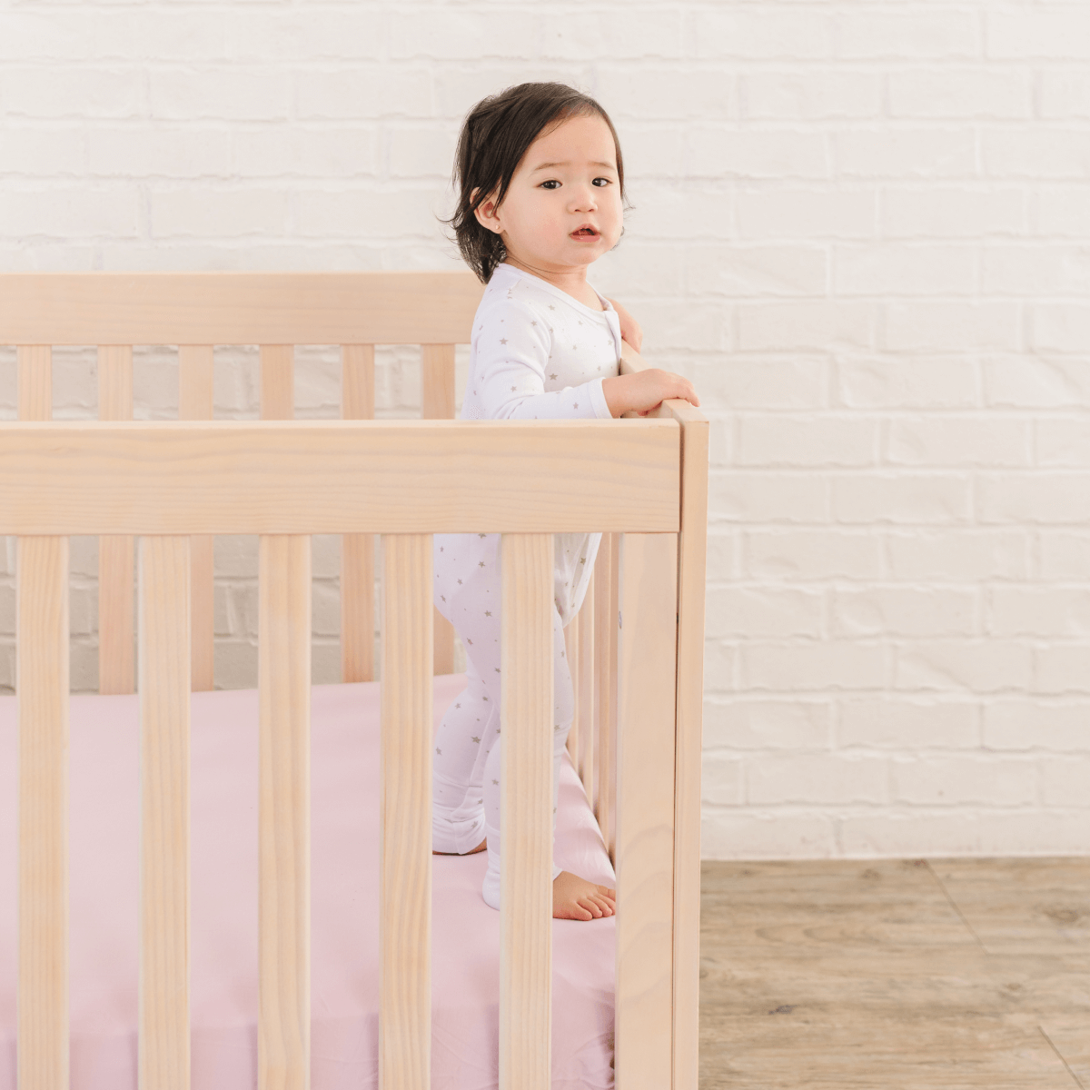 Dreamland Baby Bamboo Fitted Crib Sheets