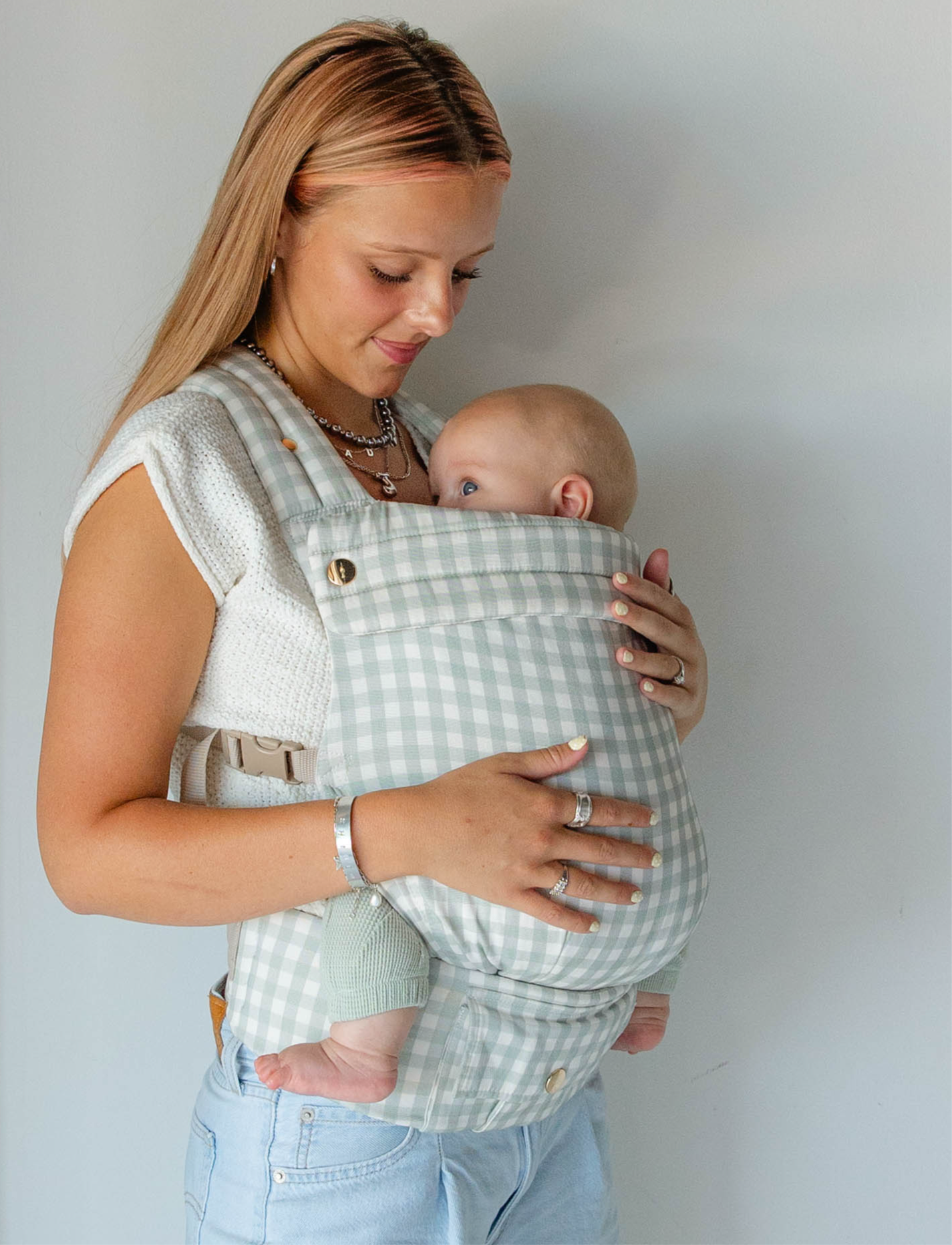 Coco Carriers Coco Gingham - Baby Carrier With A Pocket