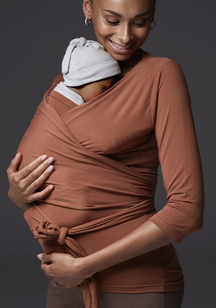 Long-Sleeve Babywearing Top