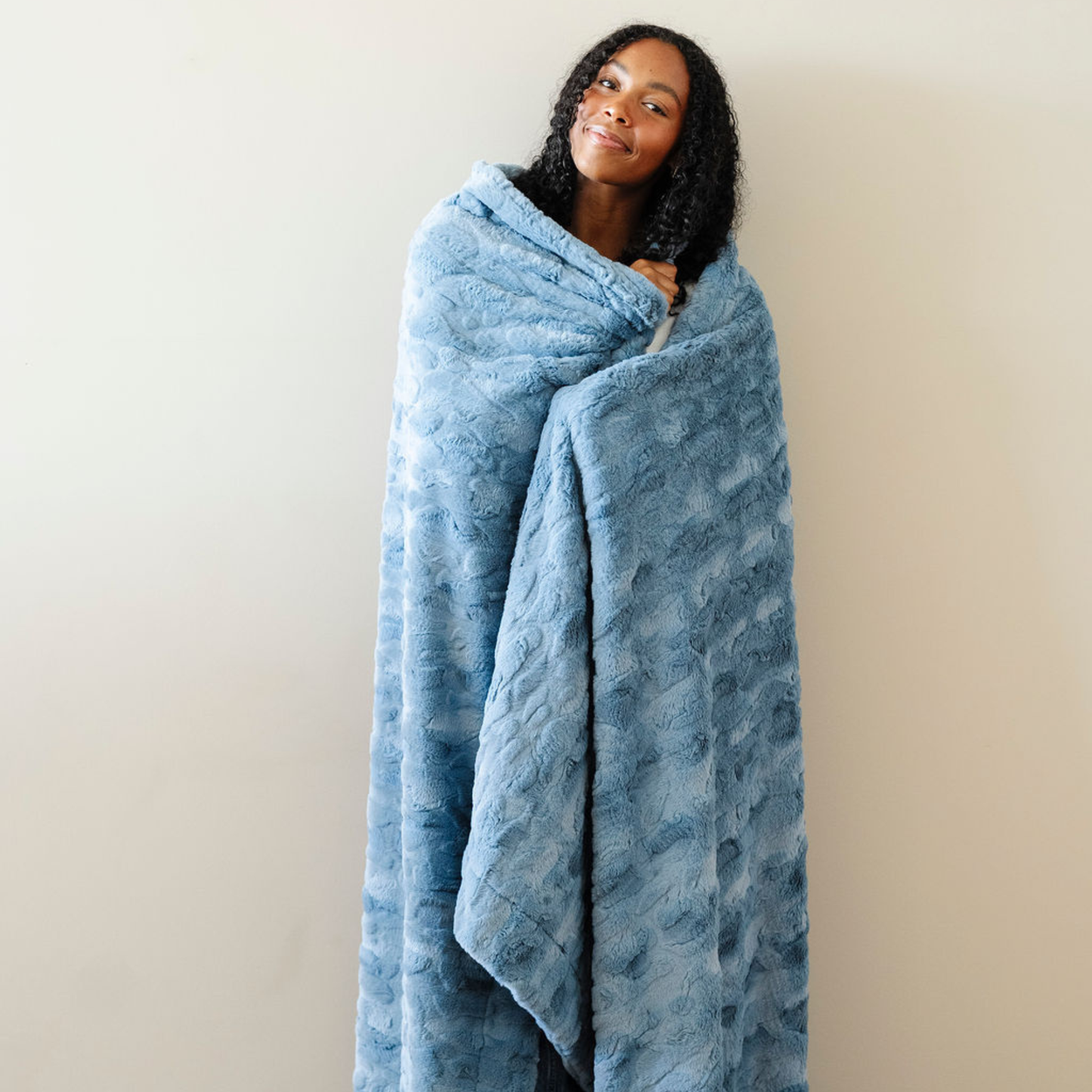 Saranoni Patterned Faux Fur XL Throw Blankets