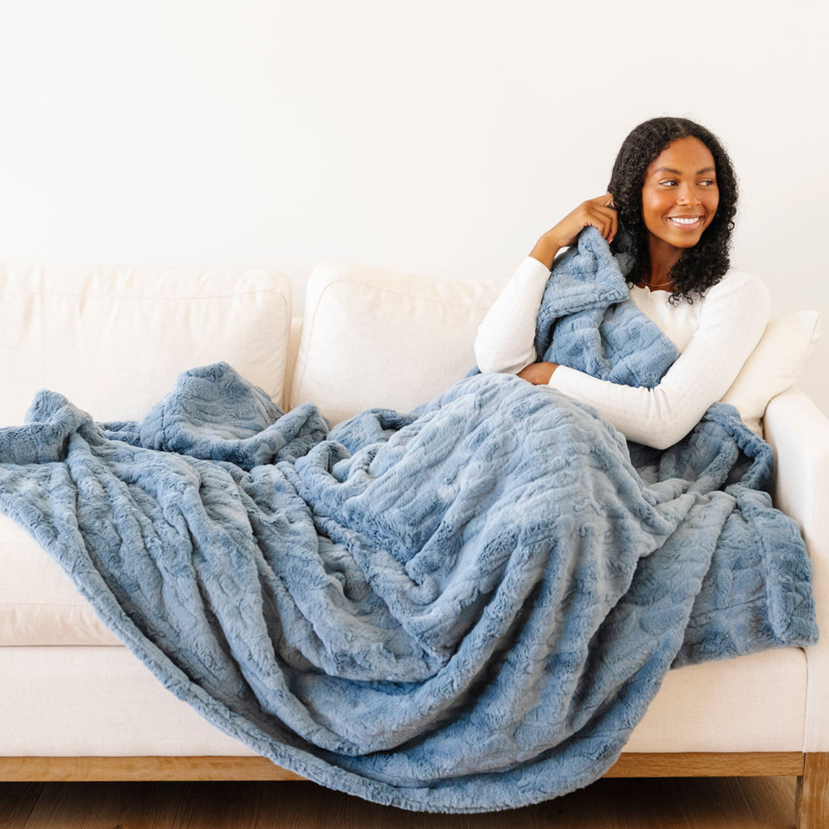 Saranoni Patterned Faux Fur XL Throw Blankets