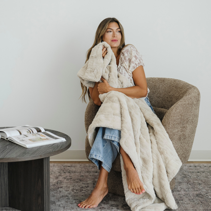 Saranoni Patterned Faux Fur XL Throw Blankets