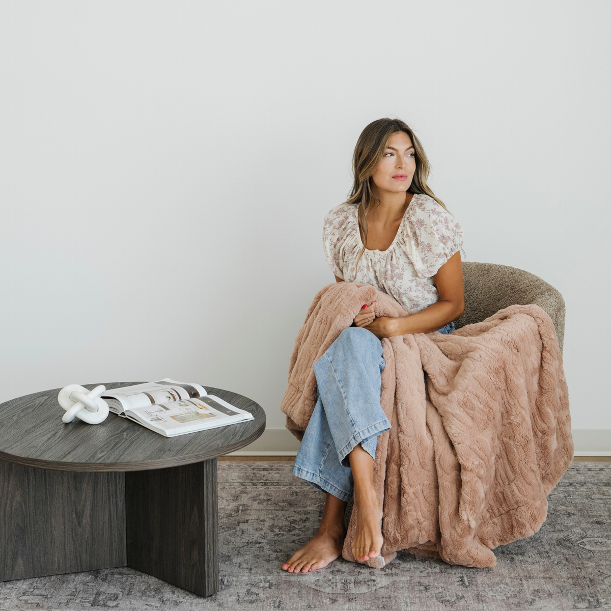 Saranoni Patterned Faux Fur XL Throw Blankets