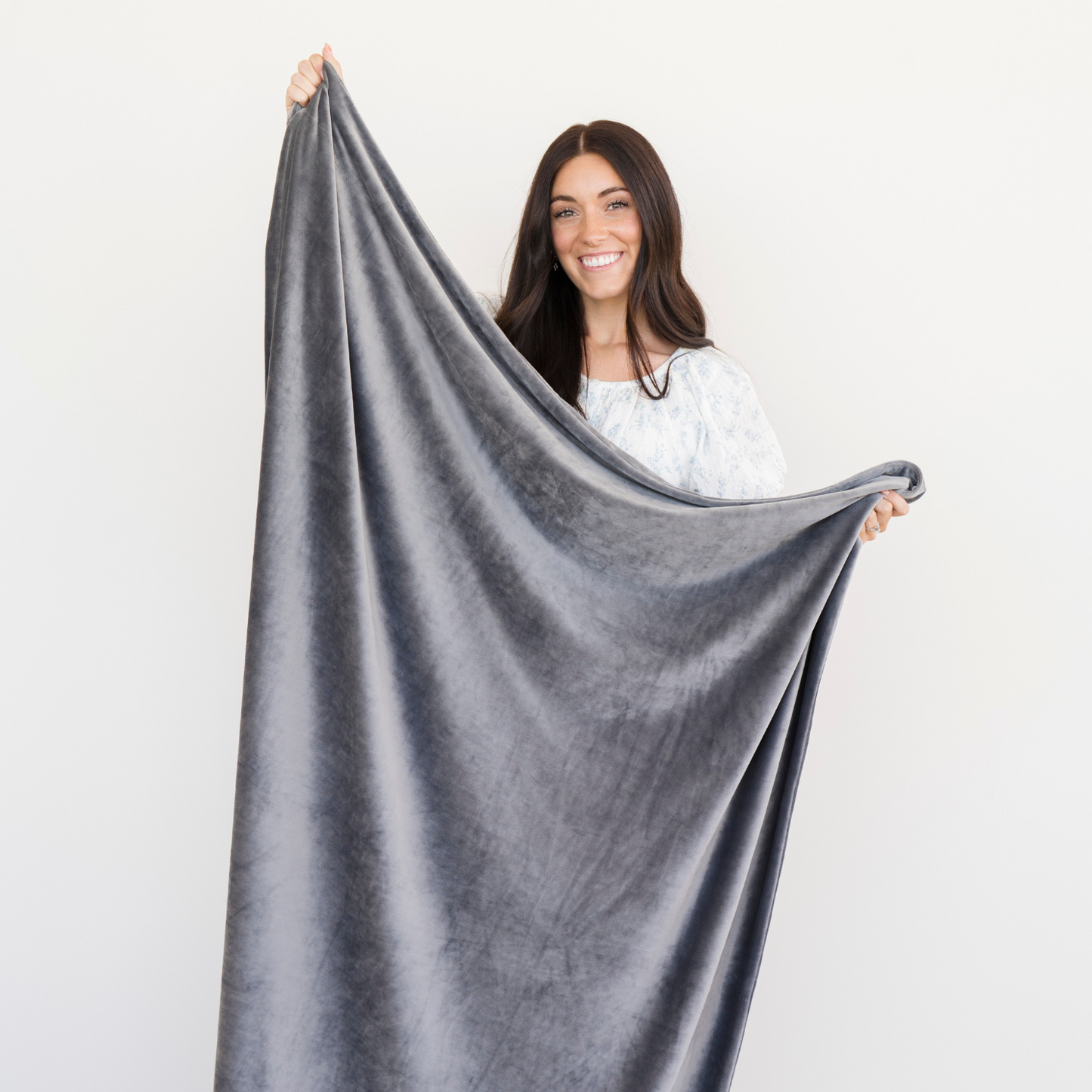 Saranoni Minky Stretch XL Throw Blankets