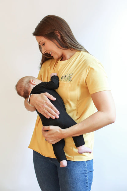 Movemama Relaxed Fit Zip Breastfeeding Tee