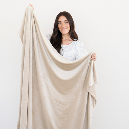 Saranoni Minky Stretch XL Throw Blankets