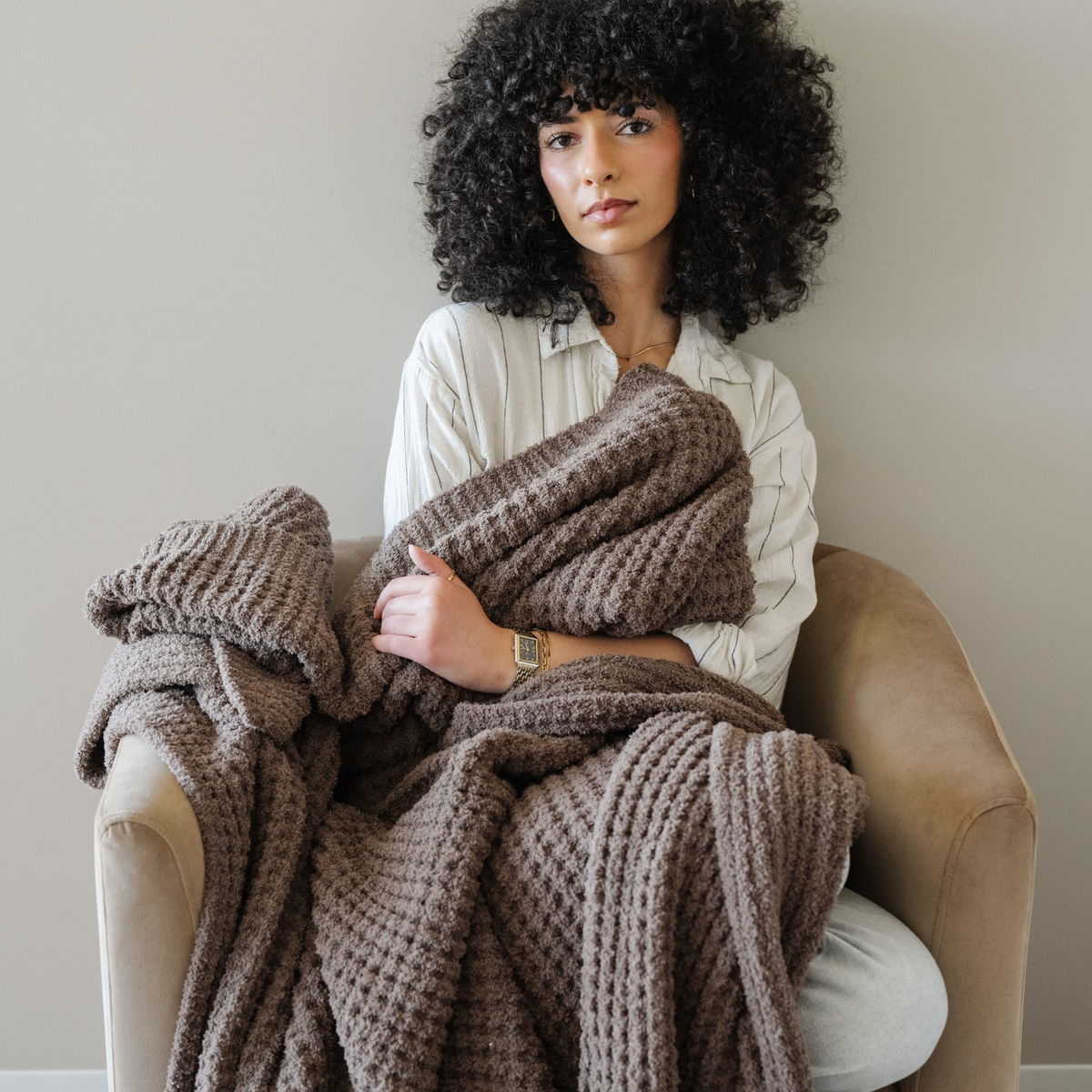 Saranoni Waffle Knit Throw Blankets