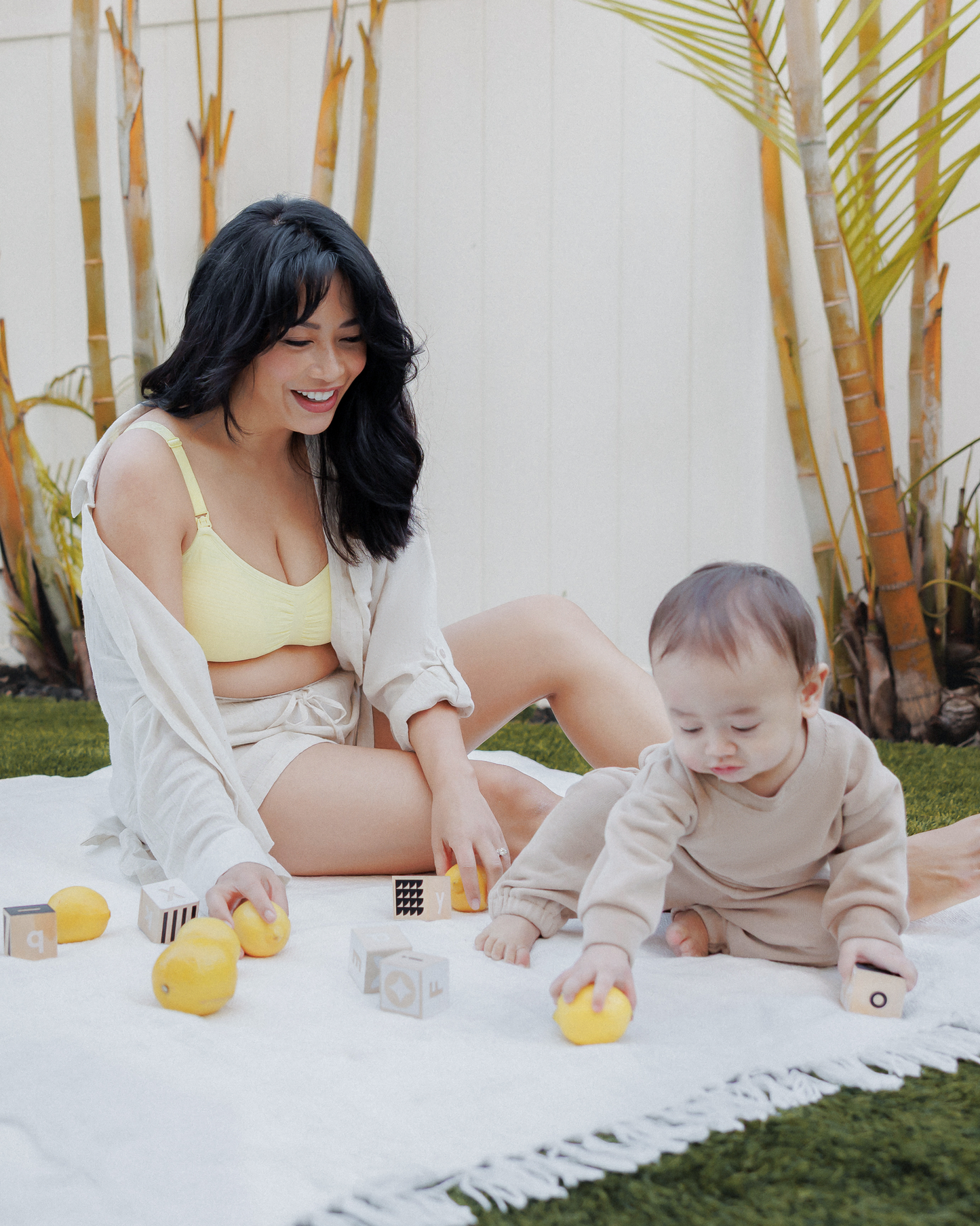 Sublime® Hands-Free Pumping & Nursing Bra