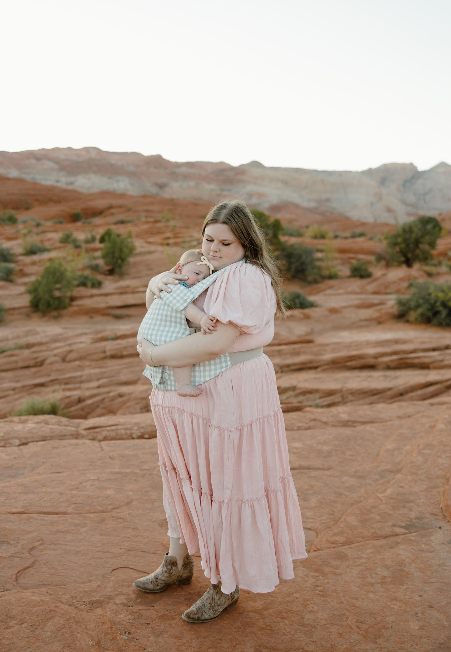 Coco Carriers Coco Gingham - Baby Carrier With A Pocket