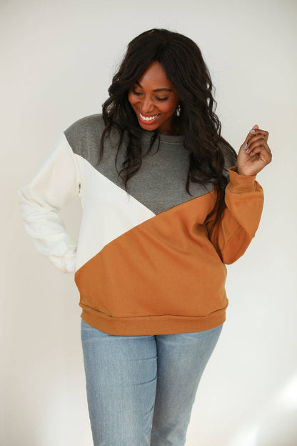 Crewneck Diagonal Zip Breastfeeding Sweatshirt