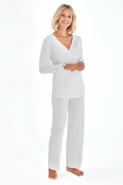 Accouchée Sleep Tight Pajama Set for Pregnancy, Nursing and Ever After