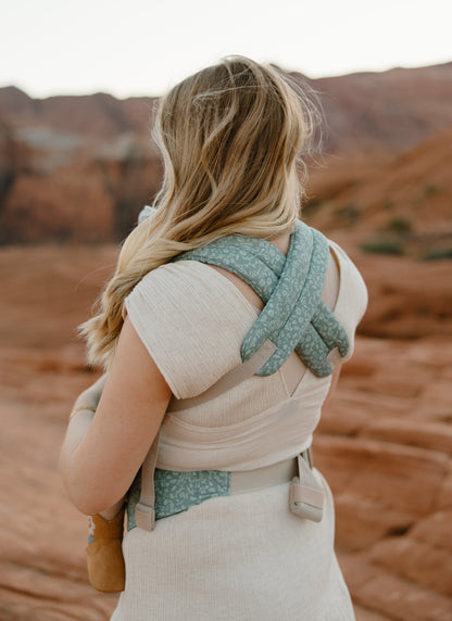 Coco Carriers Coco Bloom – Baby Carrier With A Pocket