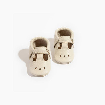 Freshly Picked Newborn Birch Mary Jane Baby Shoe