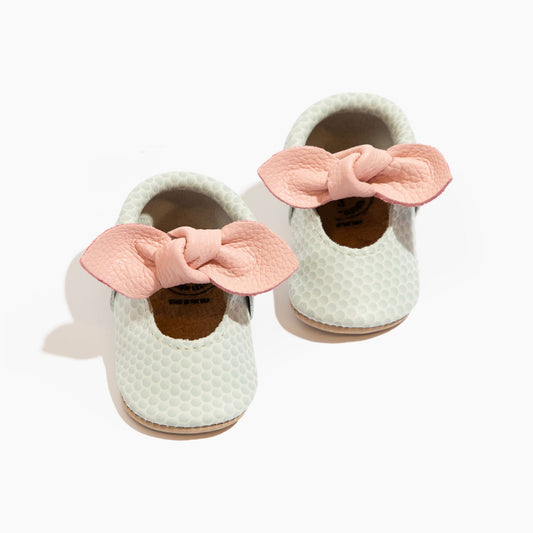 Freshly Picked Birdie Knotted Bow Baby Shoe