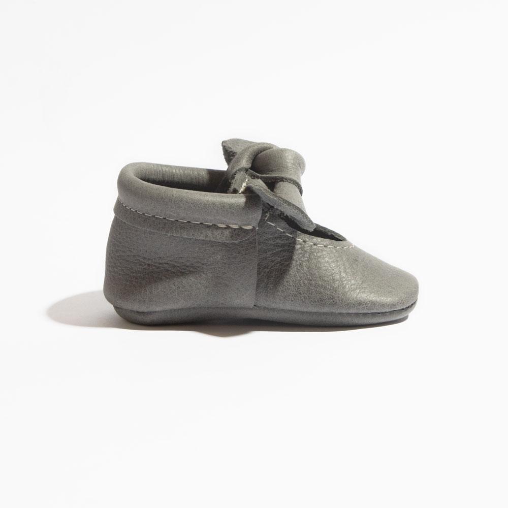 Freshly Picked Blue Spruce Knotted Bow Baby Shoe