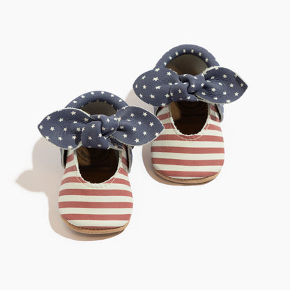 Freshly Picked Born in the USA Knotted Bow Baby Shoe