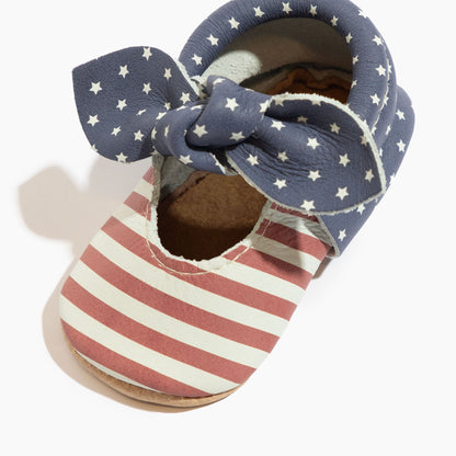 Freshly Picked Born in the USA Knotted Bow Baby Shoe
