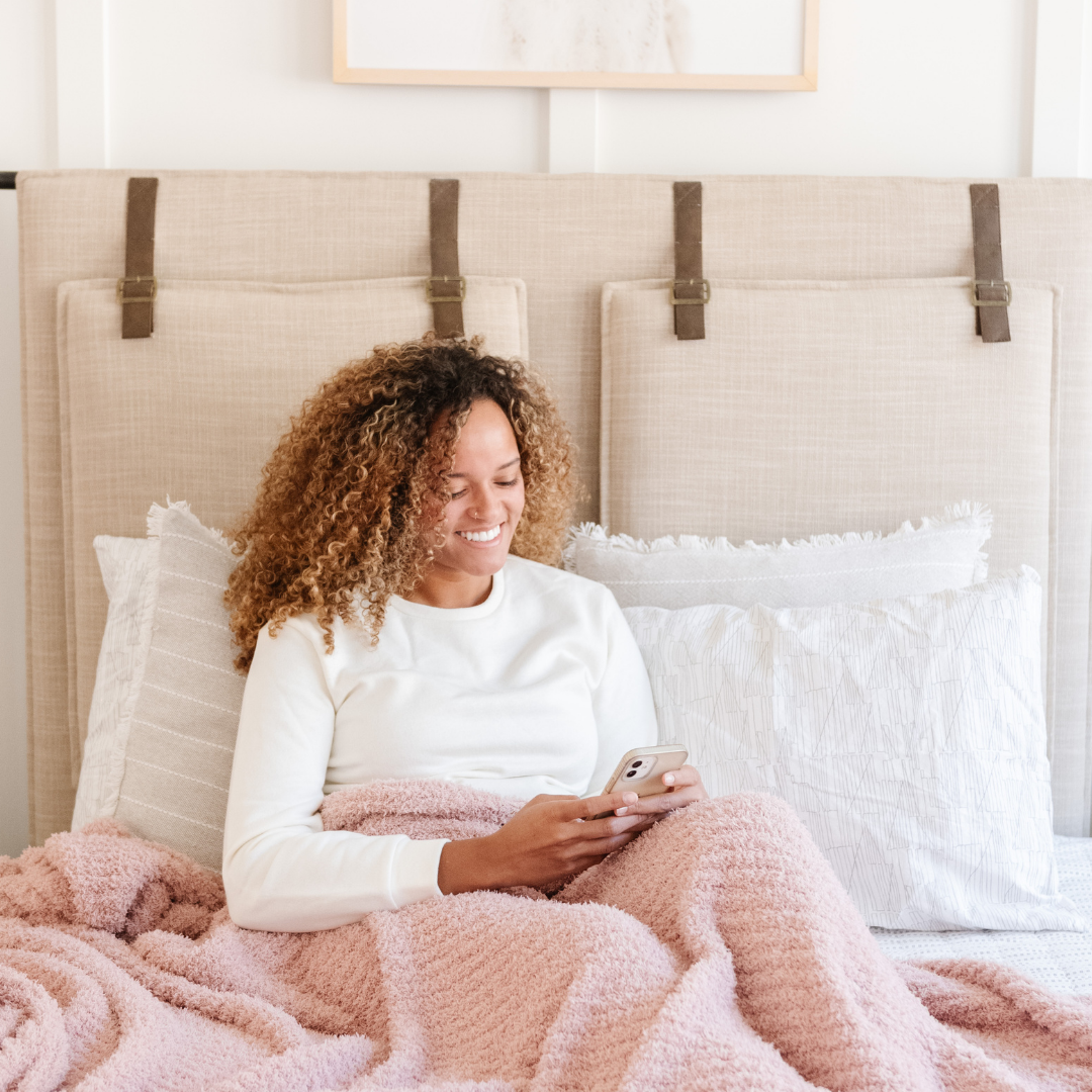 Saranoni Ribbed Bamboni® Throw Blankets