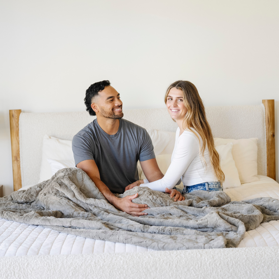 Saranoni Patterned Faux Fur XL Throw Blankets