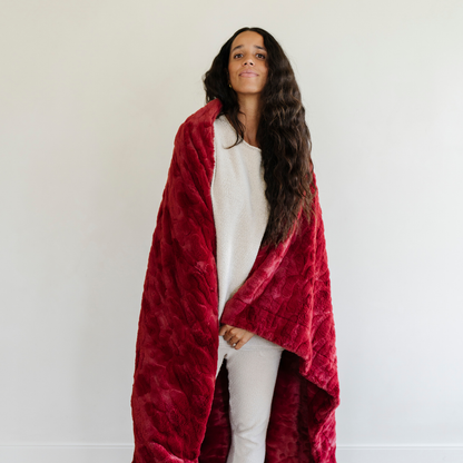 Saranoni Patterned Faux Fur XL Throw Blankets