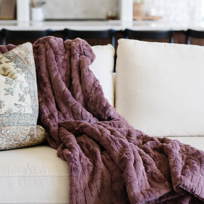 Saranoni Patterned Faux Fur XL Throw Blankets