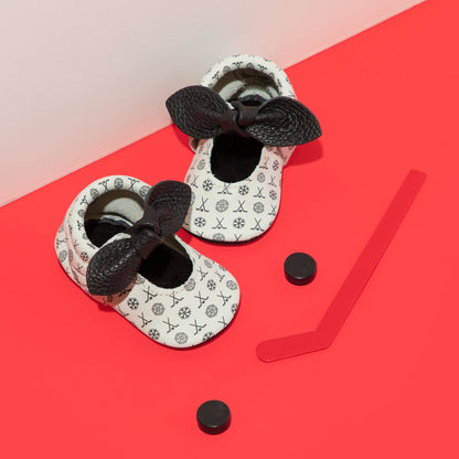 Freshly Picked Power Play Knotted Bow Baby Shoe