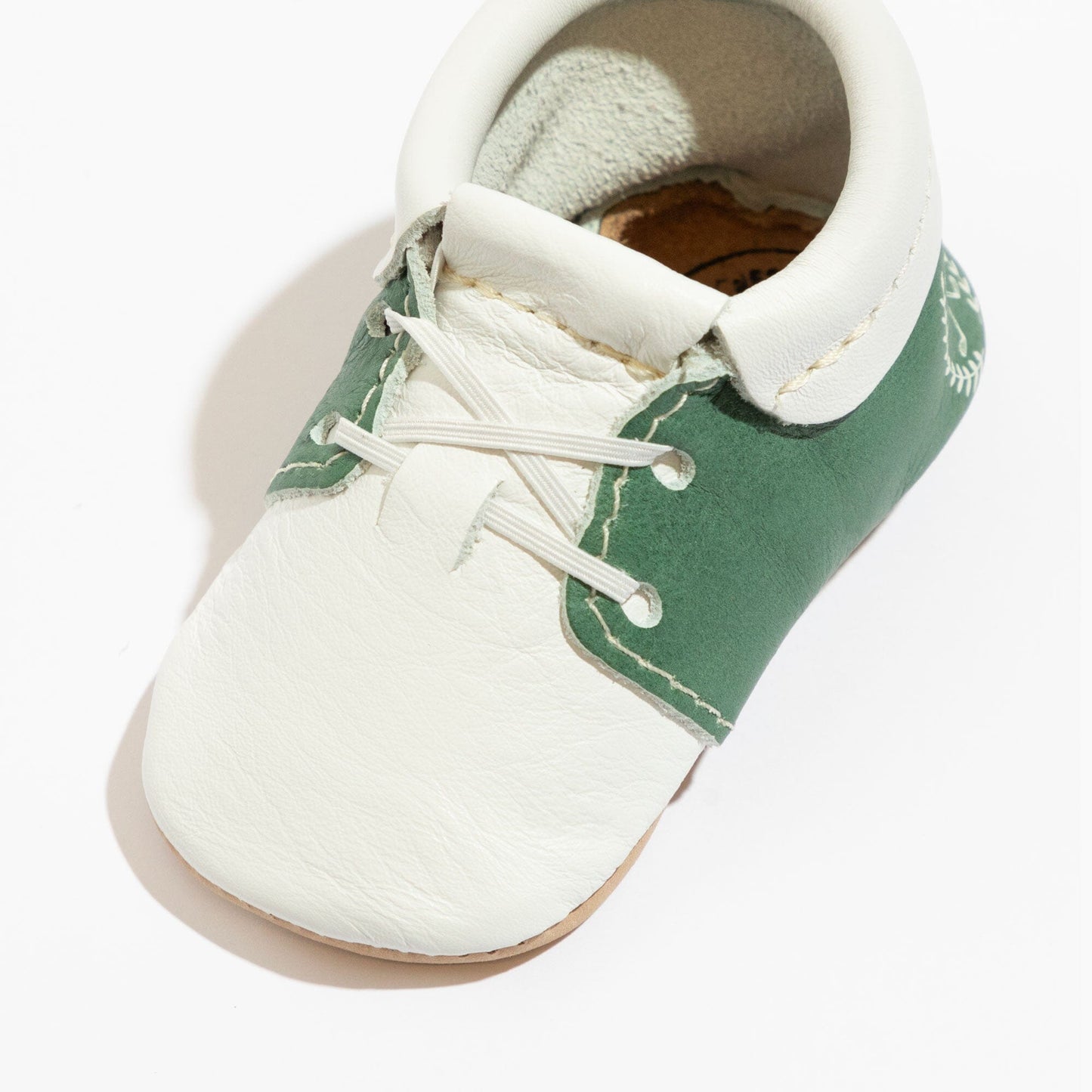 Freshly Picked Hole-in-One Oxford Baby Shoe