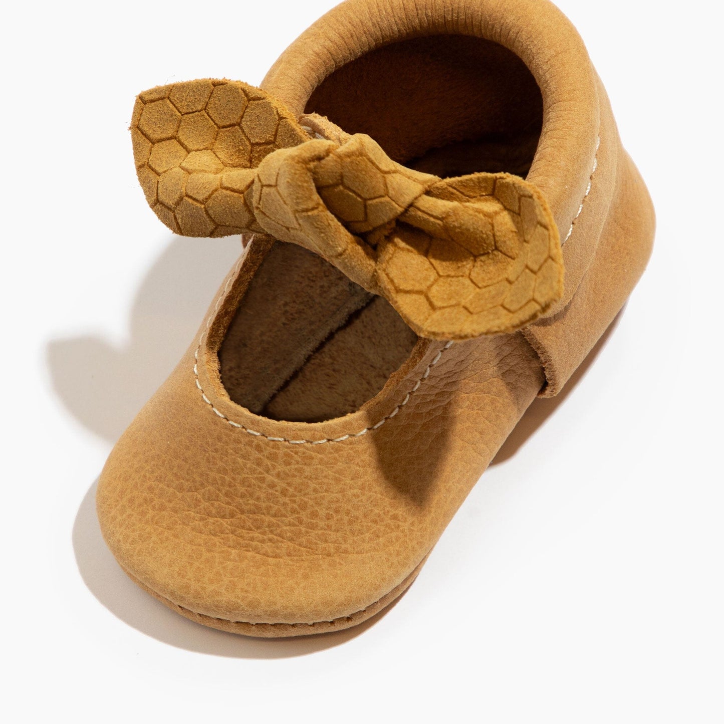 Freshly Picked Honeycomb Knotted Bow Baby Shoe