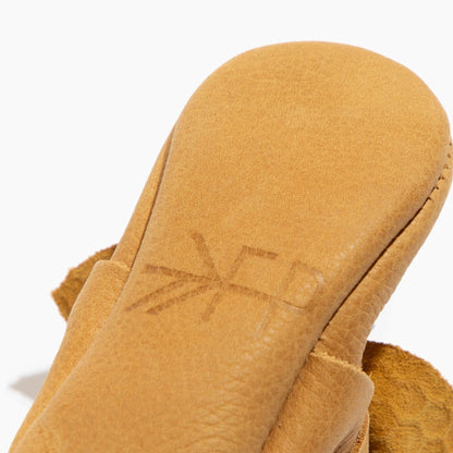 Freshly Picked Honeycomb Knotted Bow Baby Shoe