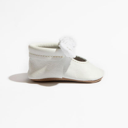 Freshly Picked Ivory Swiss Dot Knotted Bow Baby Shoe