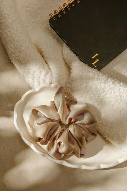 Le Lolo Breastfeeding Reminder Scrunchie