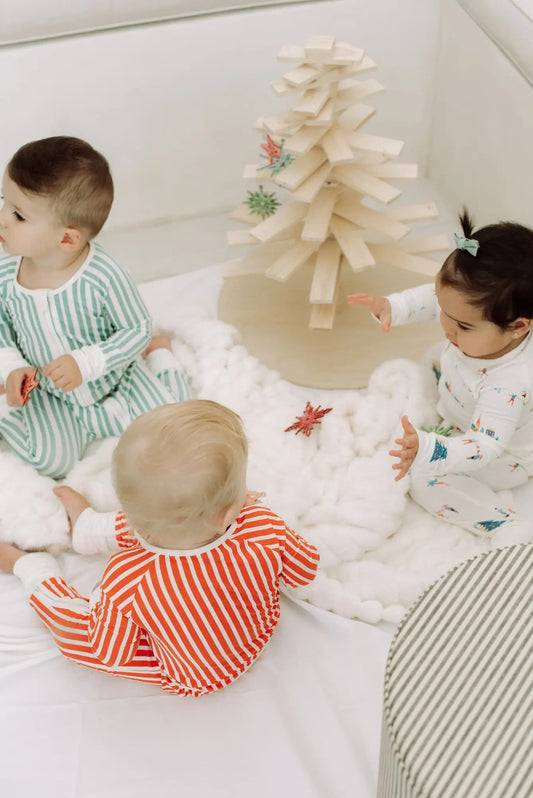 LURE Peek-a-Boo Baby Sleeper Winter Whispers