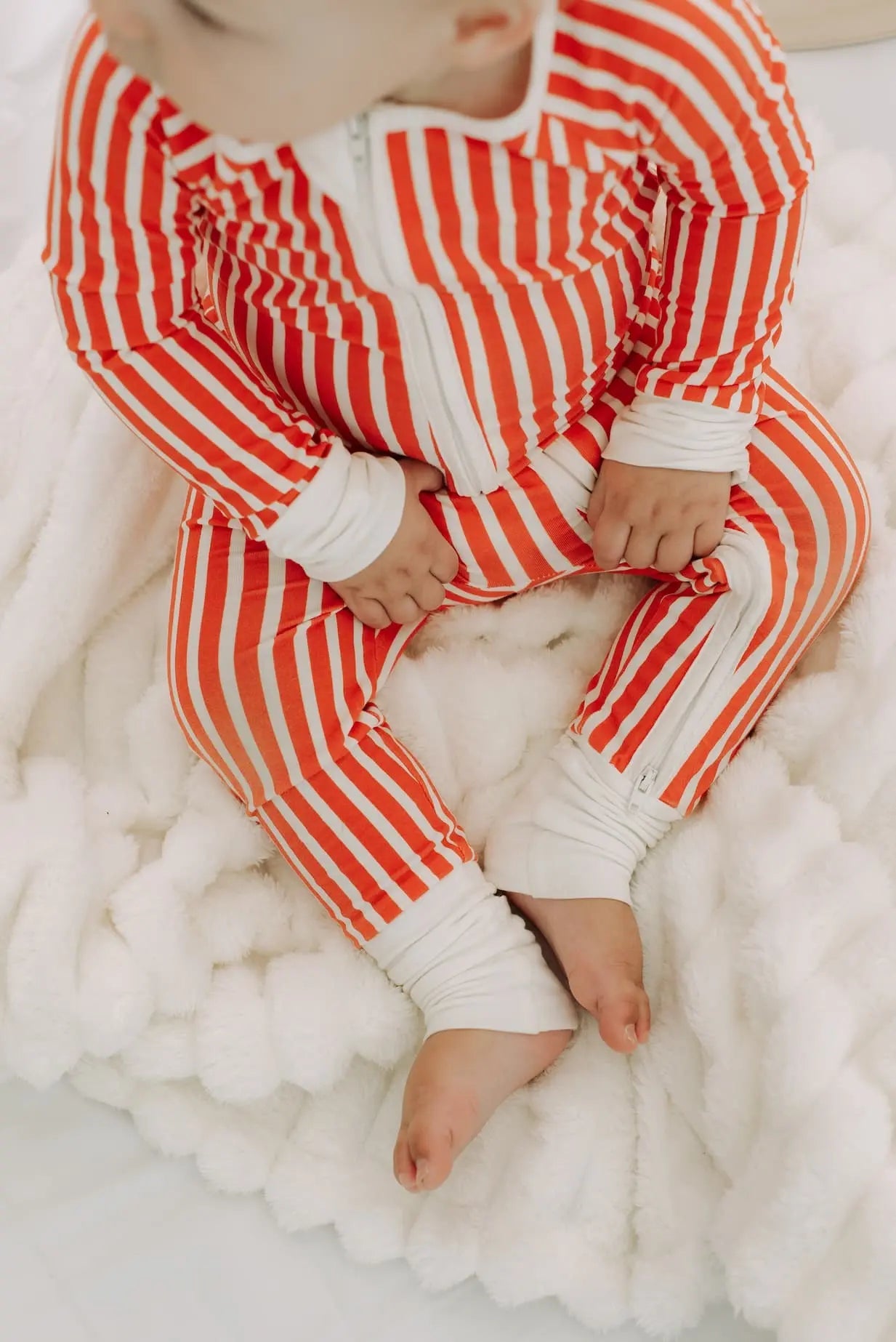LURE Peek-a-Boo Baby Sleeper Winter Whispers