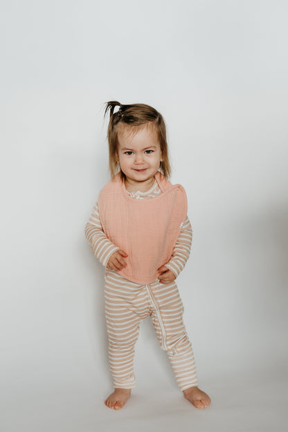 LURE Pebble Muslin Bib