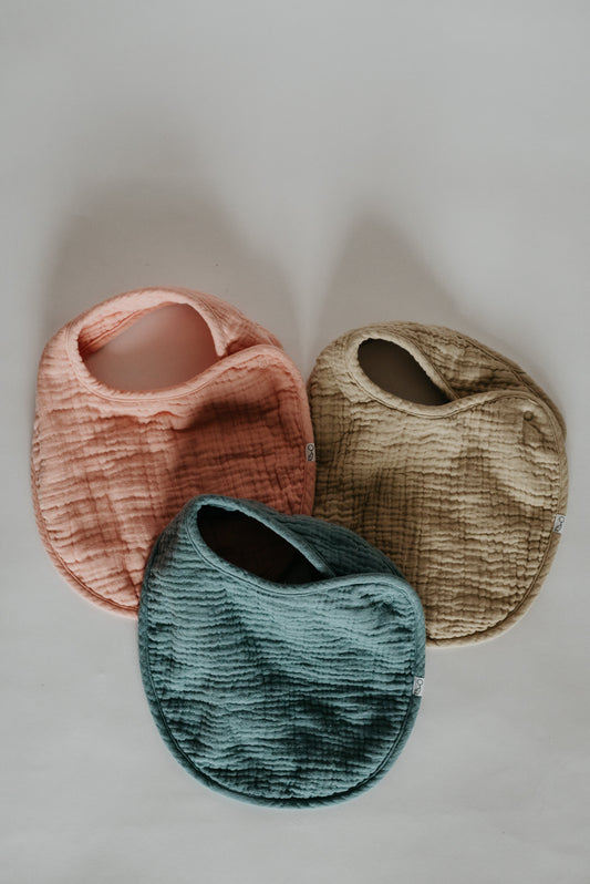 LURE Pebble Muslin Bib