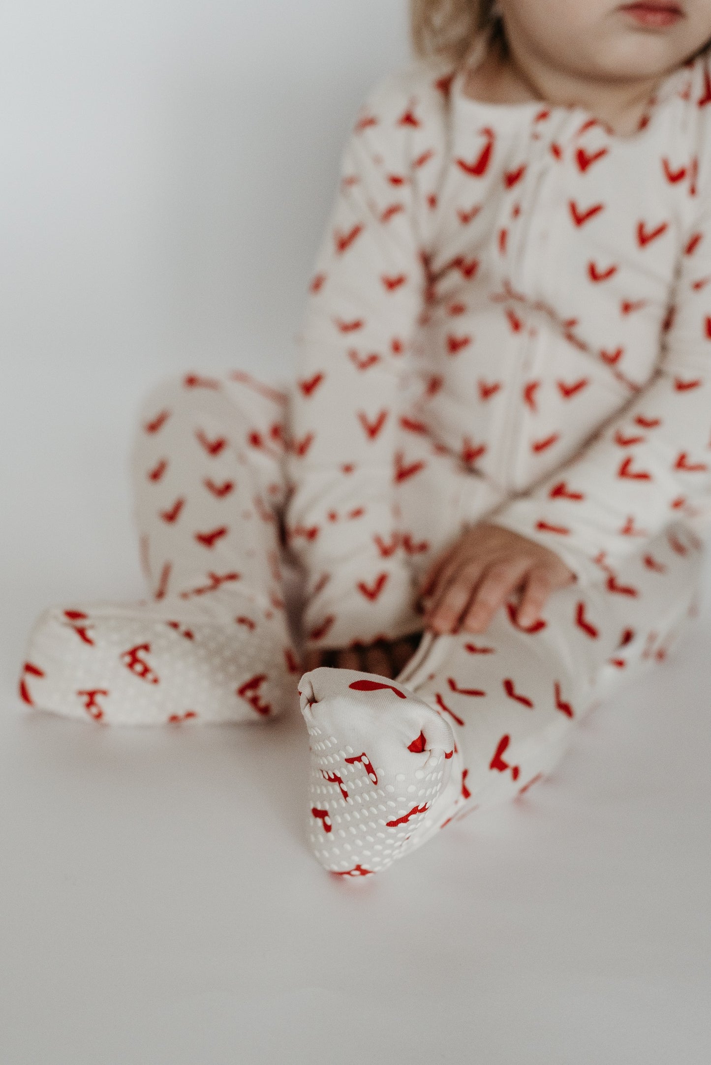 LURE Peek-a-Boo Baby Sleeper Heart Confetti