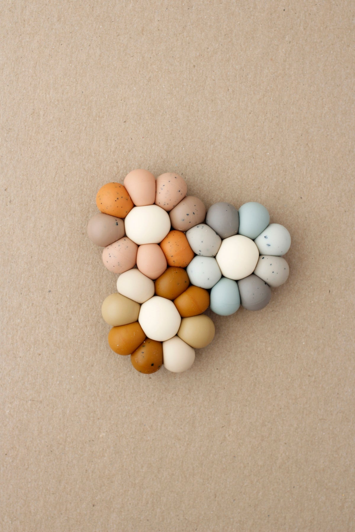 littleCHEW Freezer Teether - Daisy | Autumn