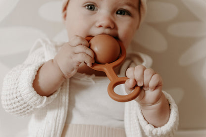 littleCHEW Rattle Toy - Ora | Brick