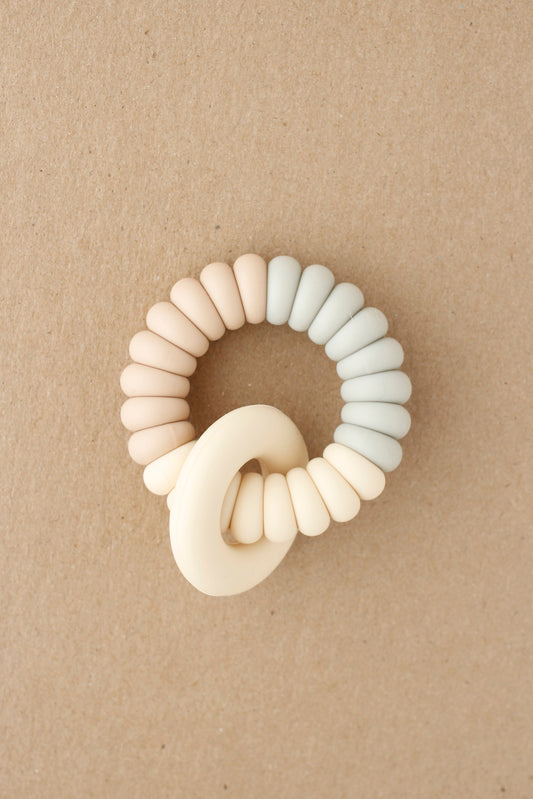 littleCHEW Ring Freezer Teether - Blush
