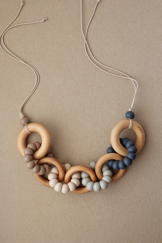 littleCHEW Pram Garland - Kyle | Neutral