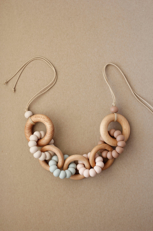 littleCHEW Pram Garland - Kyle | Aster