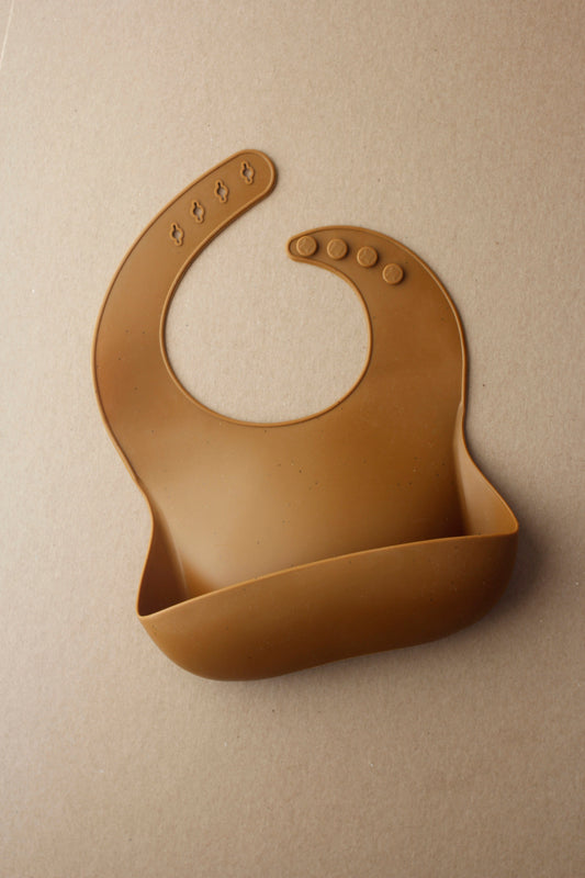 littleCHEW Silicone Baby Bib - Speckle Clay