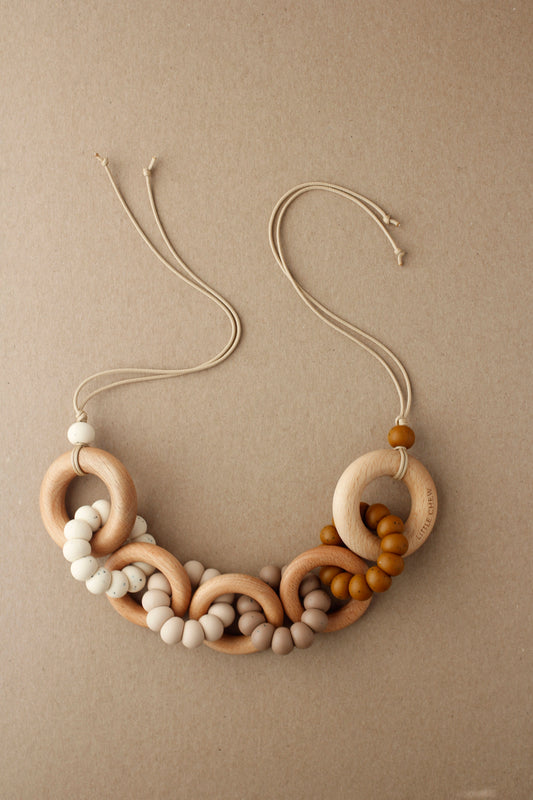 littleCHEW Pram Garland - Kyle | Creamy